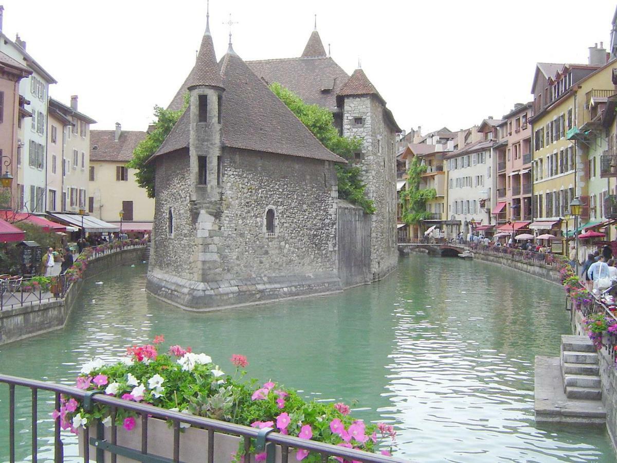 Апартаменты Lac D'Annecy-Col De La Forclaz Montmin Экстерьер фото